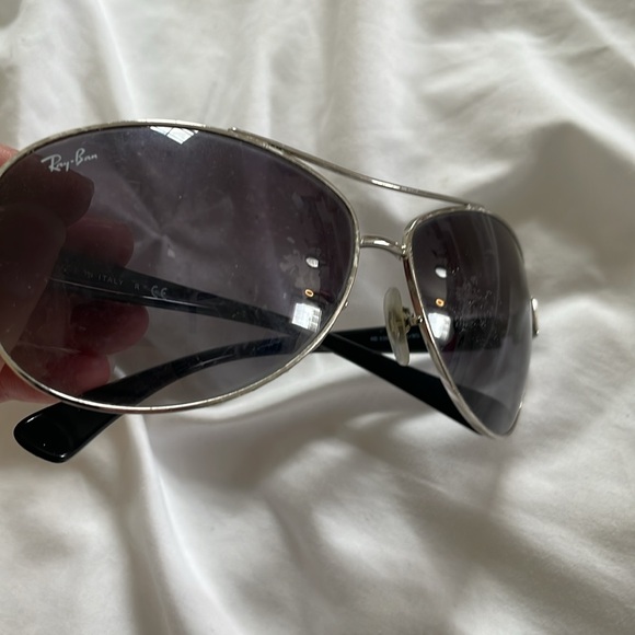 RayBan sunglasses - Picture 3 of 5